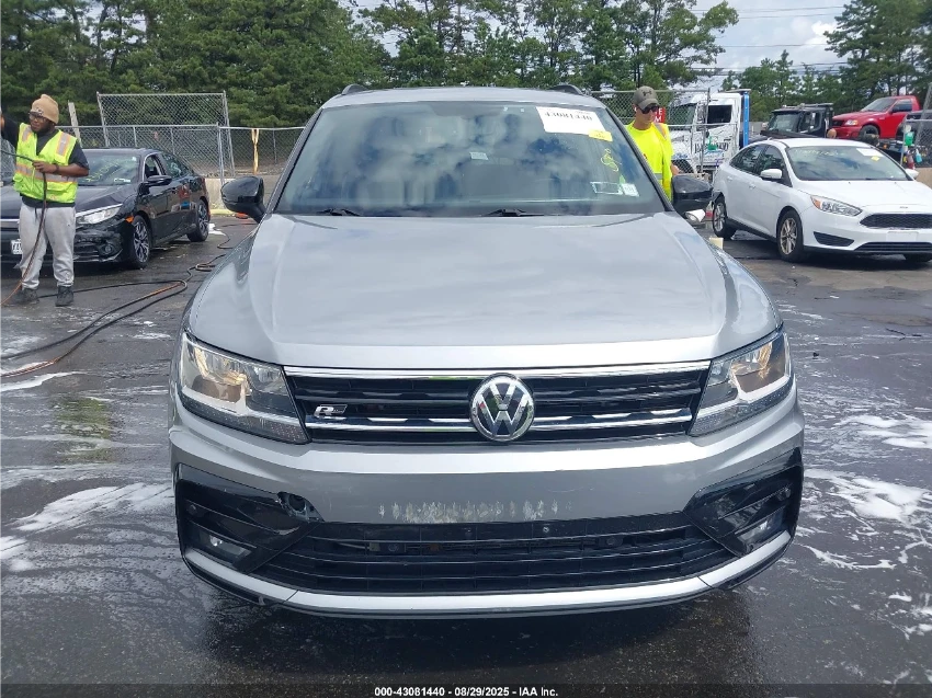 VW Tiguan 4MOTION* ПОДГРЕВ* КАМЕРА - изображение 2