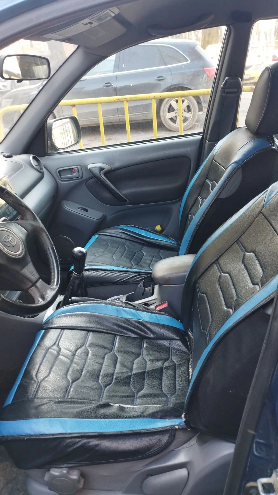 Toyota Rav4 D4D, снимка 11 - Автомобили и джипове - 53221669