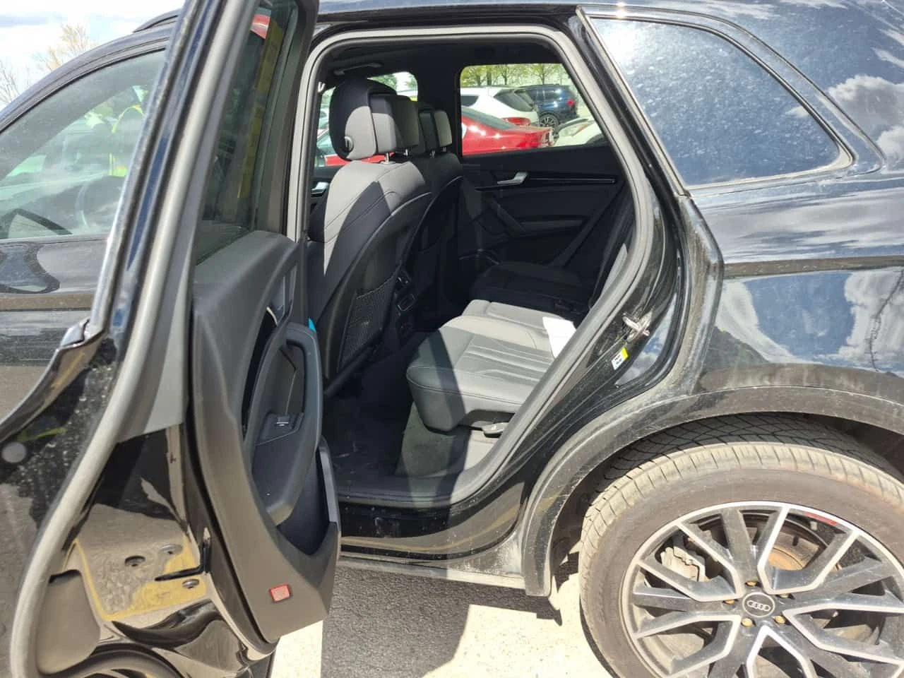 Audi Q5 S LINE/Progressiv/CARFAX/Панорама/2 Ключа/Подгрев/, снимка 11 - Автомобили и джипове - 54389411