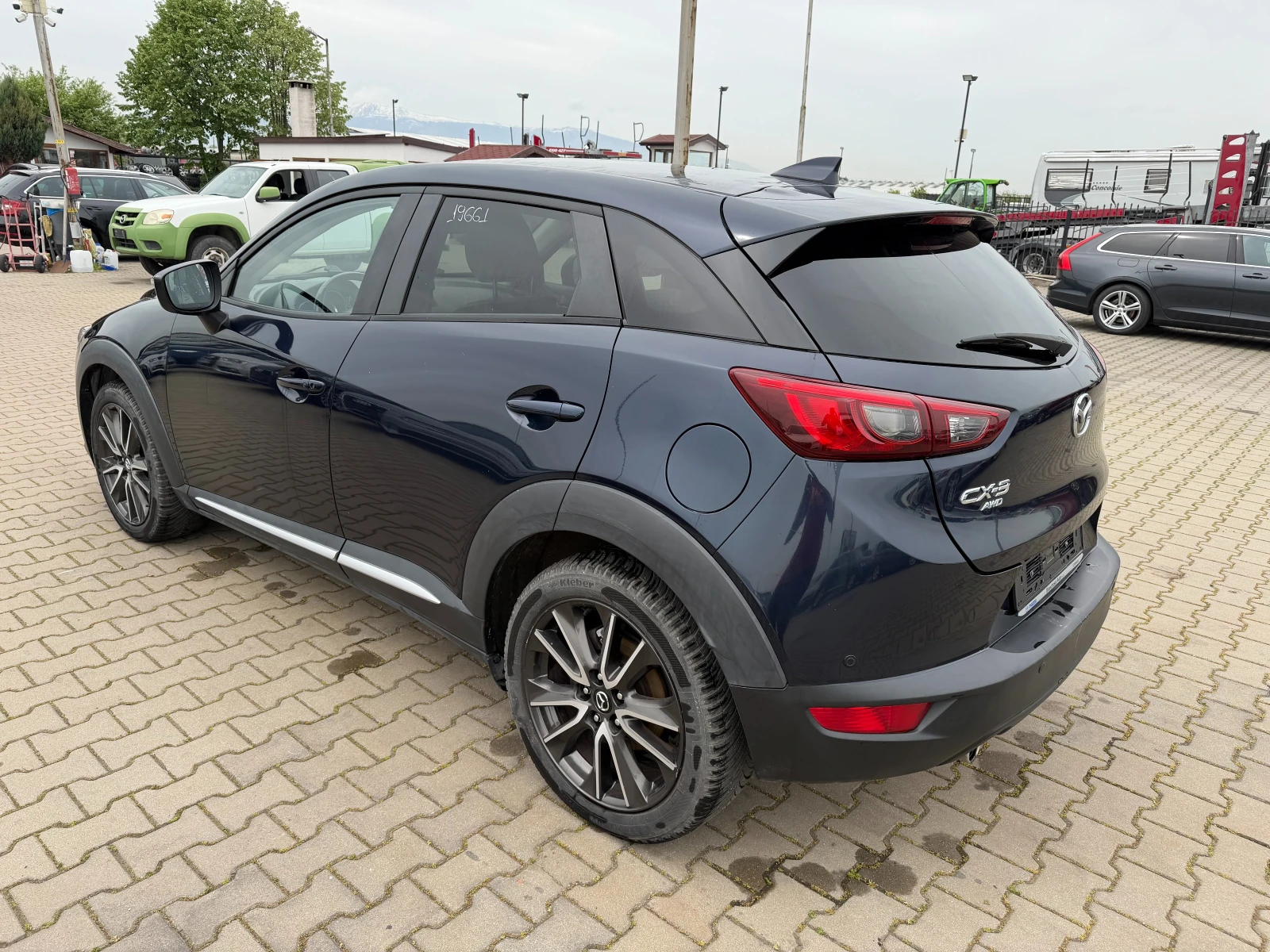 Mazda CX-3 1.5D AWD AVTOMAT/NAVI/KOJA/KAMERA EURO 6, снимка 8 - Автомобили и джипове - 54471777
