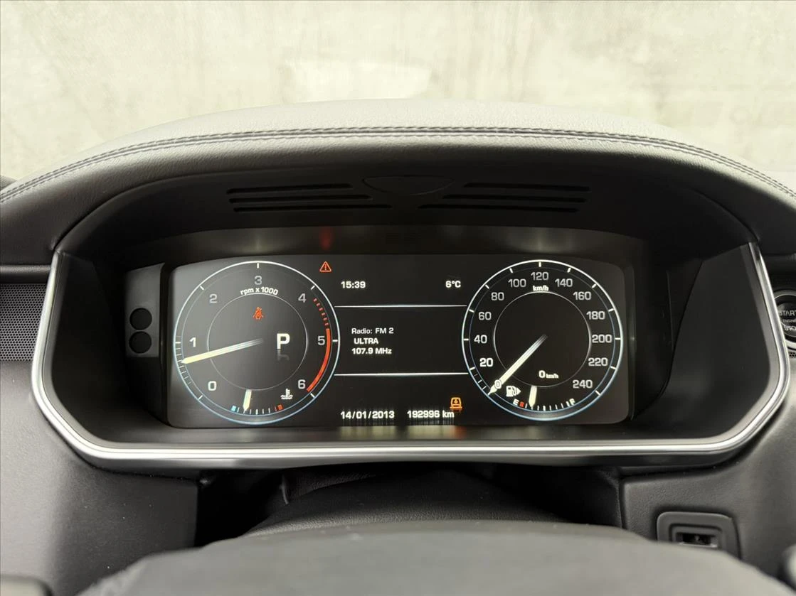 Land Rover Range rover VOGUE 4.4L, снимка 13 - Автомобили и джипове - 54889613