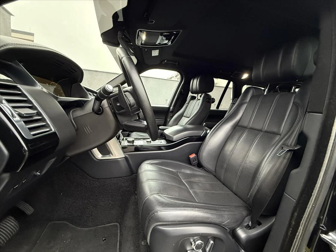 Land Rover Range rover VOGUE 4.4L, снимка 9 - Автомобили и джипове - 54889613