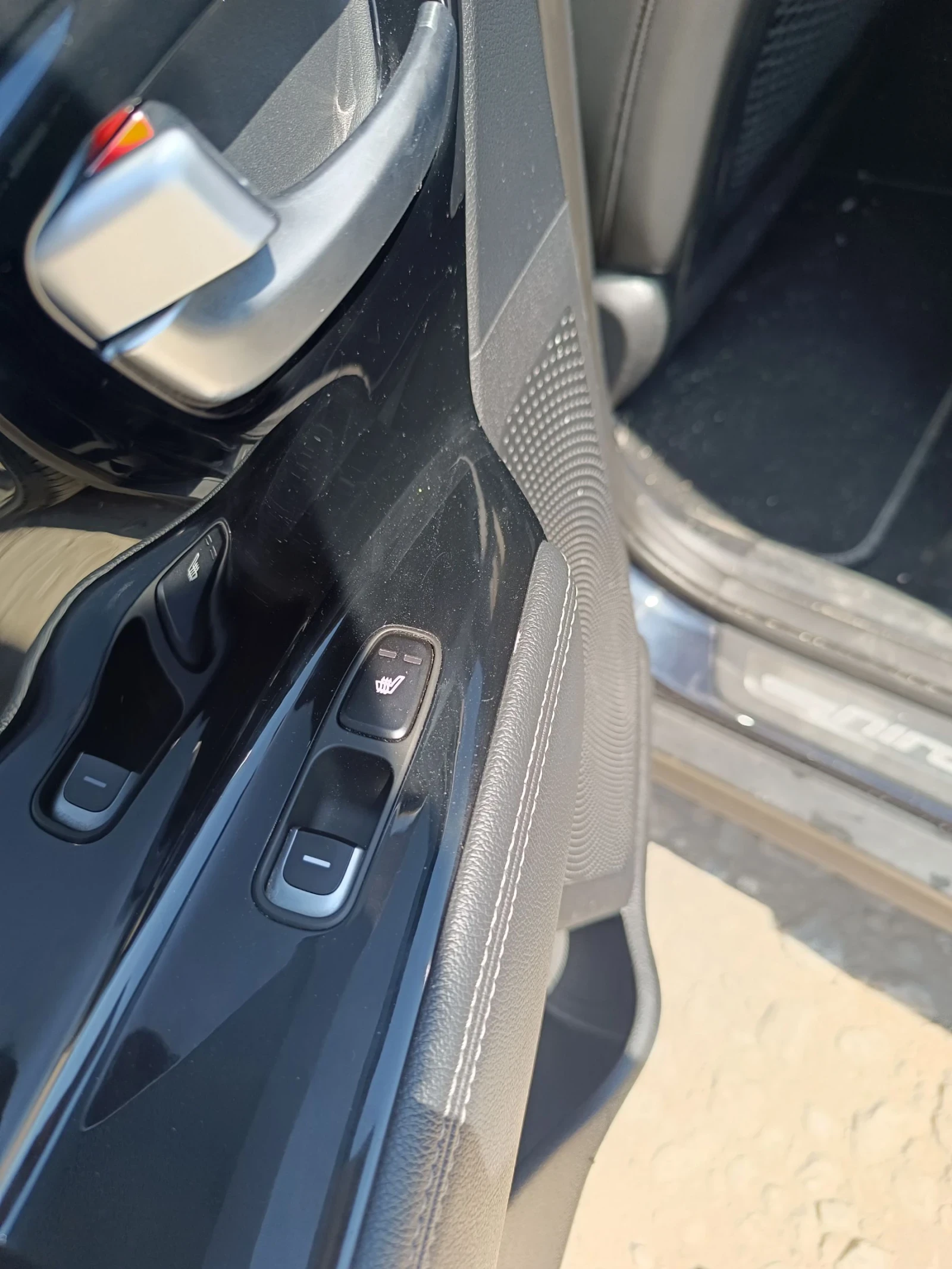 Kia Niro EV, 64kw EXECUTIVE, снимка 9 - Автомобили и джипове - 54943229