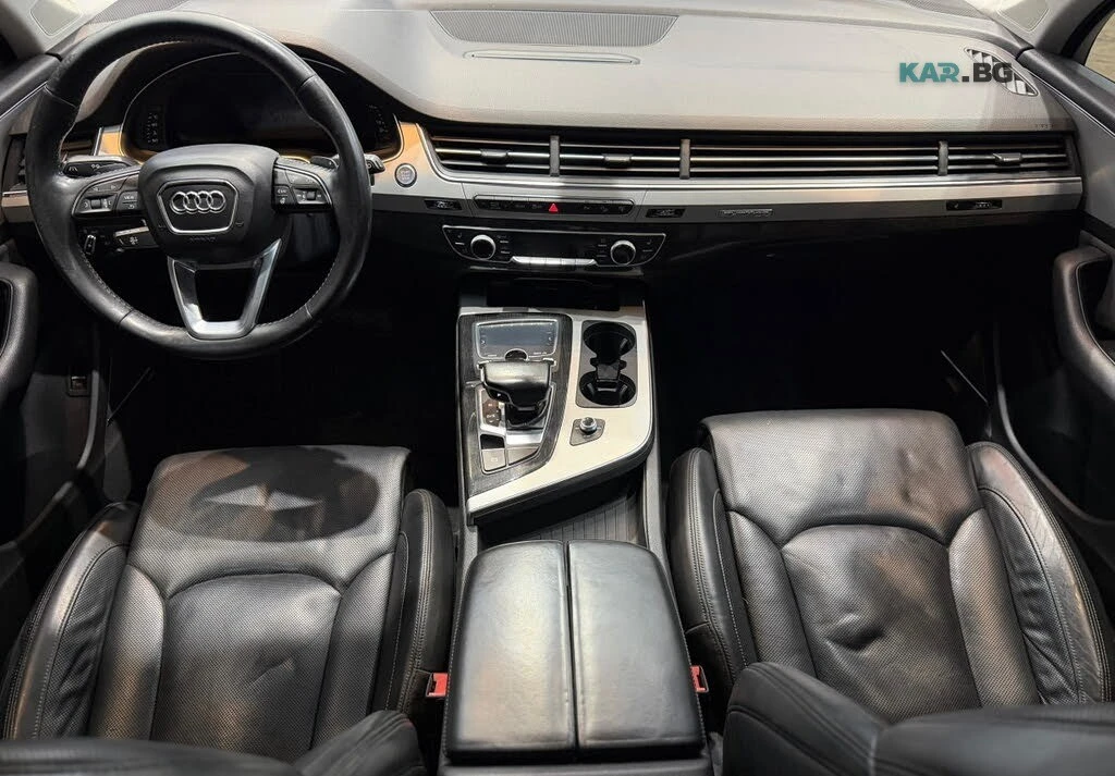Audi Q7 Масаж * Adaptive Cruiz * АвтоКредит * (ЦЕНА ДО БГ), снимка 5 - Автомобили и джипове - 55001759