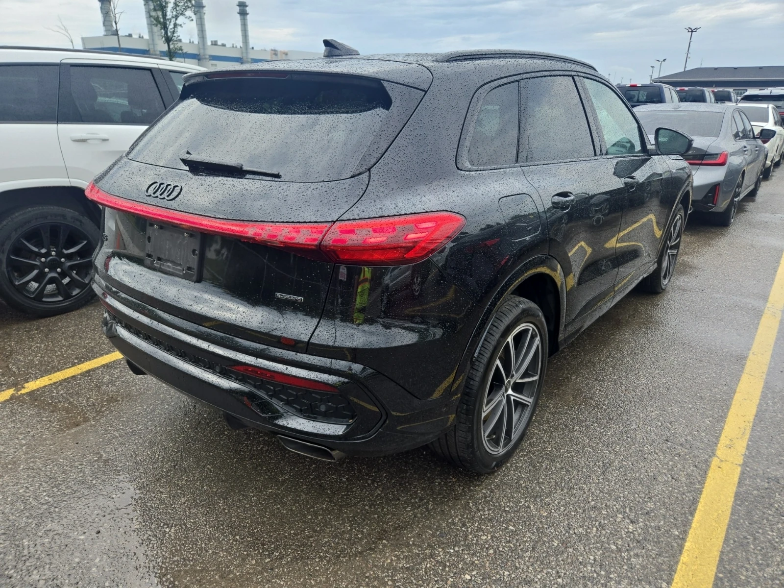 Audi Q5 rogressiv / Quattro / HUD / Panorama, снимка 3 - Автомобили и джипове - 55200061