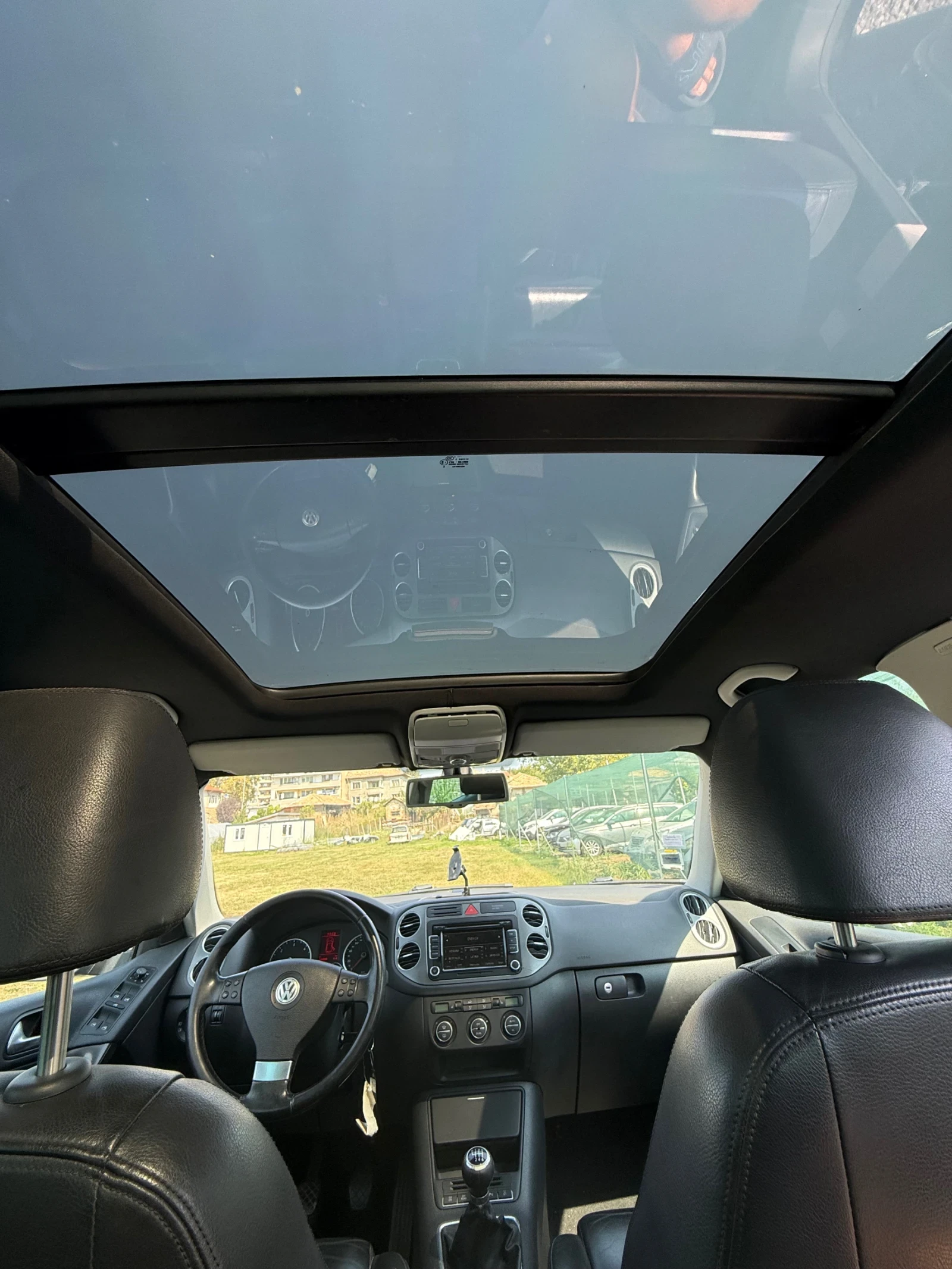 VW Tiguan 2000TDI SPORT/style 4motion, снимка 9 - Автомобили и джипове - 55920200