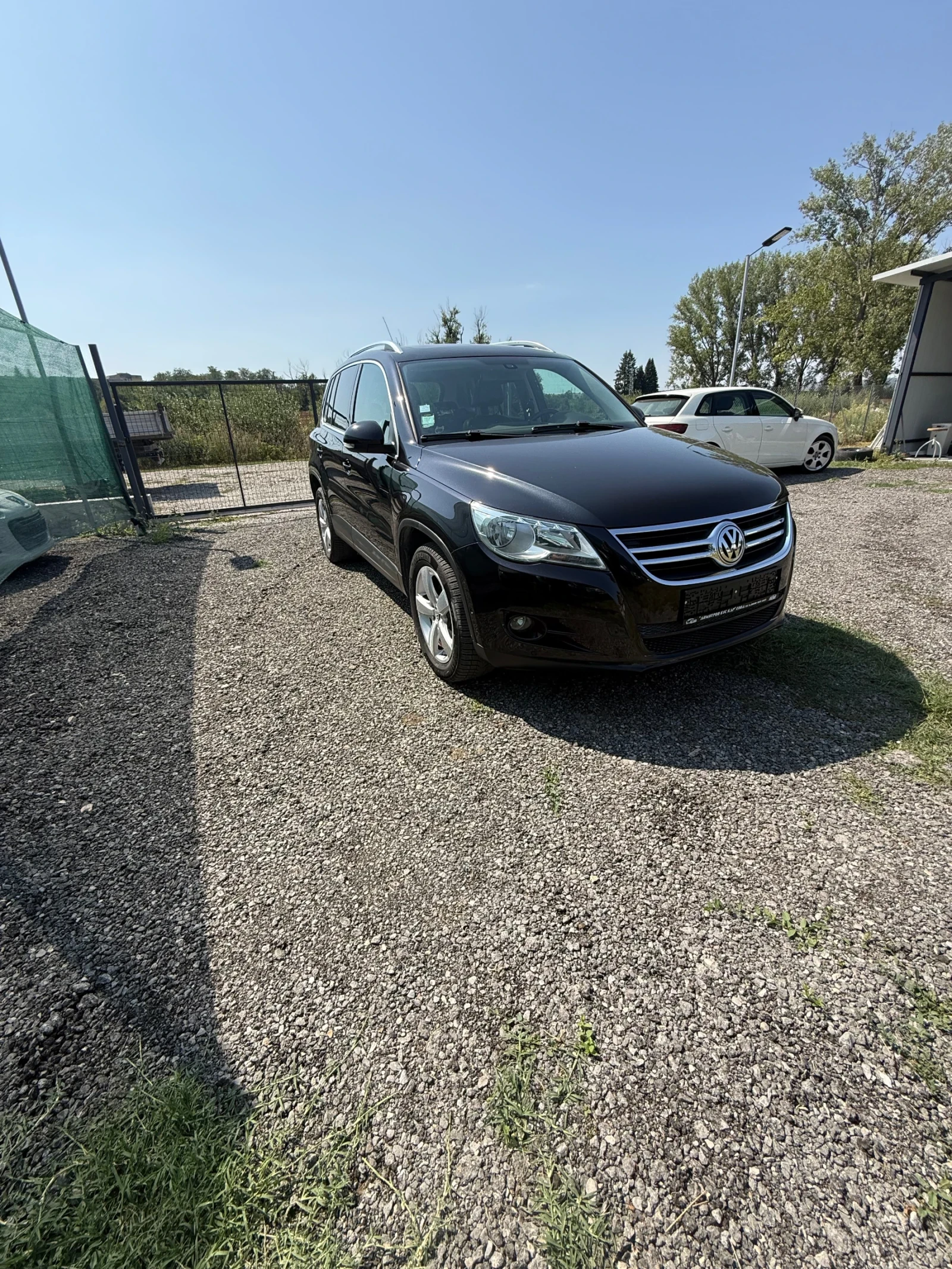 VW Tiguan 2000TDI SPORT/style 4motion, снимка 2 - Автомобили и джипове - 55920200