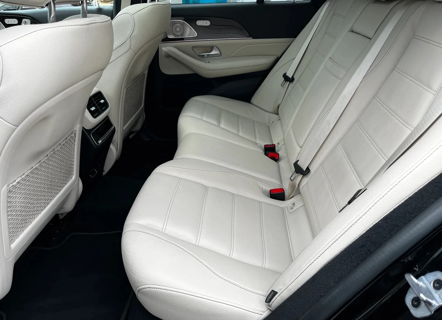Mercedes-Benz GLE 400 e 4MATIC Coupe AMG-Line , снимка 7 - Автомобили и джипове - 56065981