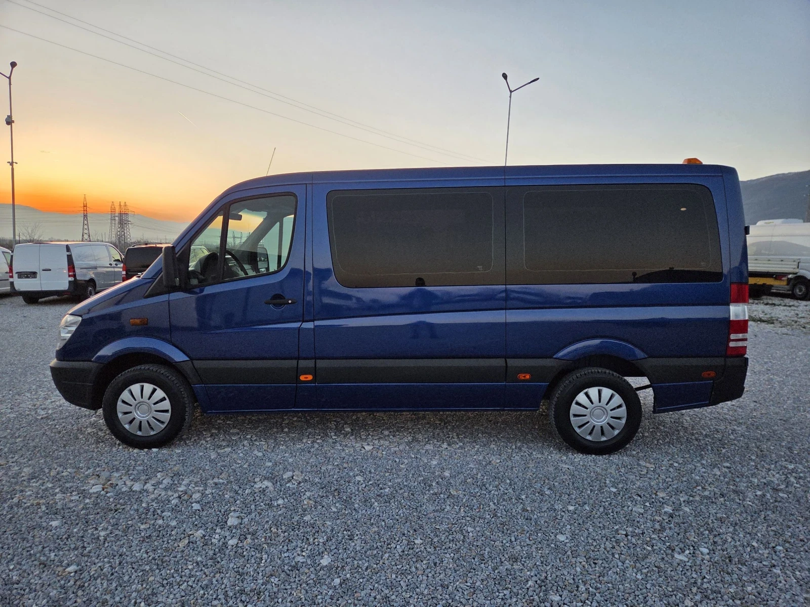 Mercedes-Benz Sprinter 315 CDI, 9 местен, Пътнически, Климатик - изображение 2