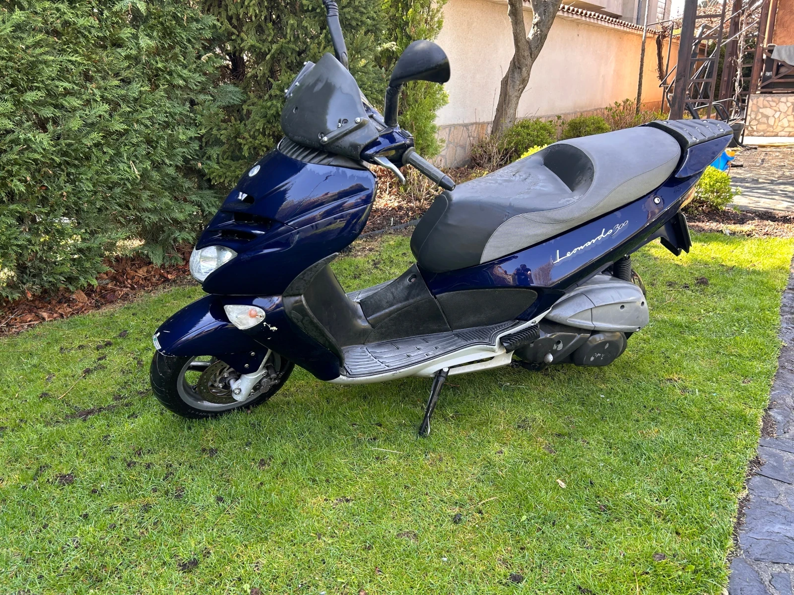 Aprilia Leonardo 300, снимка 4 - Мотоциклети и мототехника - 54174154