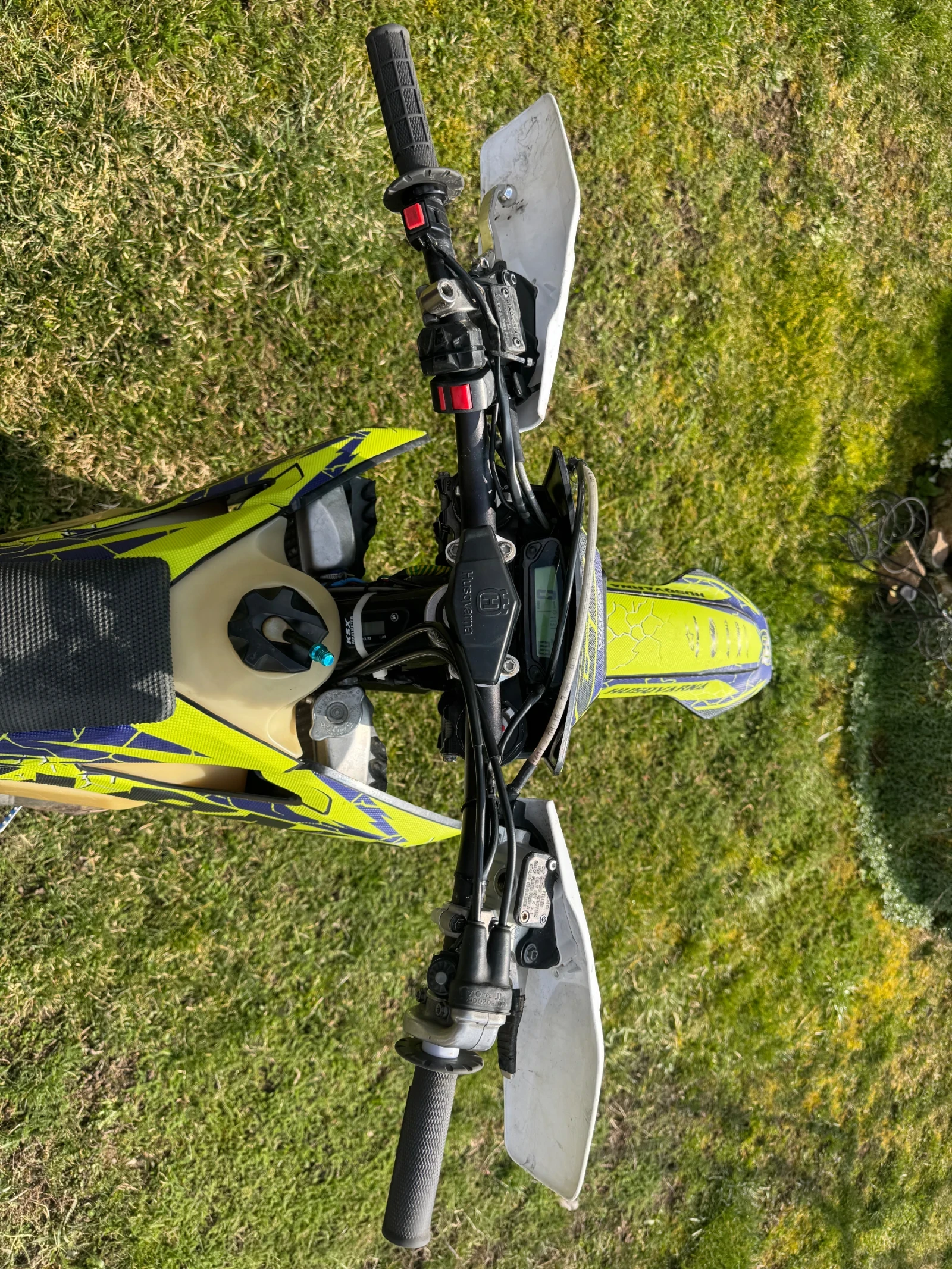 Husqvarna 350, снимка 5 - Мотоциклети и мототехника - 55073228