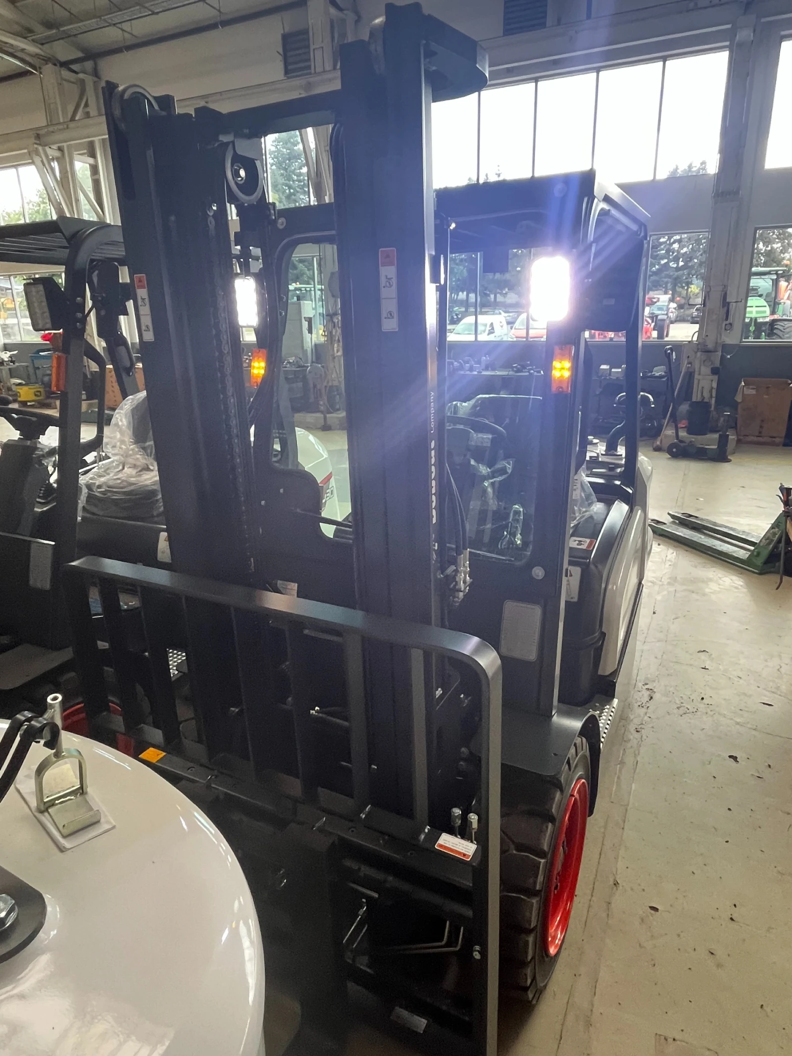 Мотокар Bobcat G30NXP, снимка 8 - Индустриална техника - 55460103