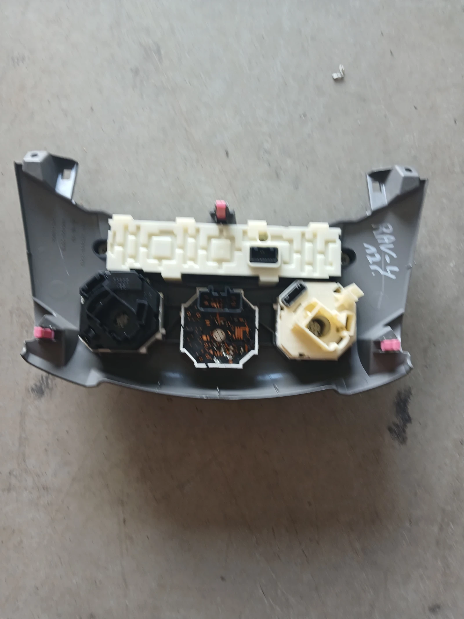 83920-42061 климатроник Toyota Rav 4  2012г.  , снимка 2 - Части - 54853528