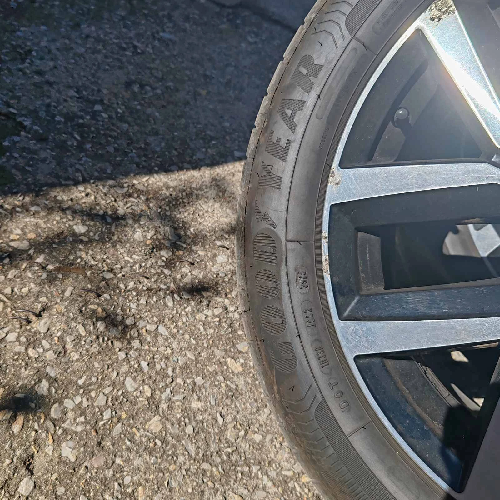 ���� 215/55R17 | Mobile.bg � ����������� 6