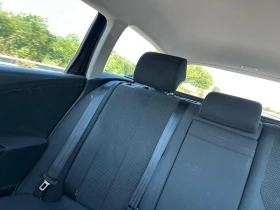 VW Passat 2.0 TDI, снимка 11