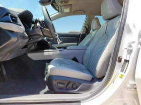 Toyota Camry SE NIGHT SHADE | Mobile.bg    8