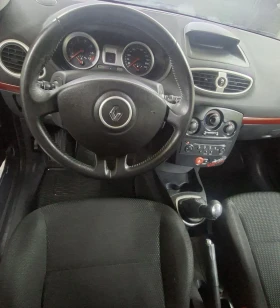 Renault Clio 1.2i 75к.с., снимка 15