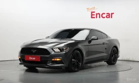 ������ Ford Mustang