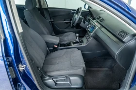 VW Passat 1.9TDI = РЪЧКА = 105HP = NAVI = TOP = ЛИЗИНГ - 3700 € / 7236.57 лв. - 41309702 8