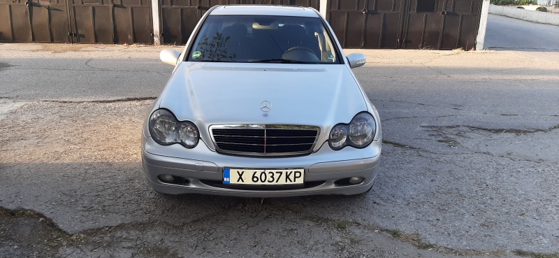 Mercedes-Benz C 180, снимка 1 - Автомобили и джипове - 45526823