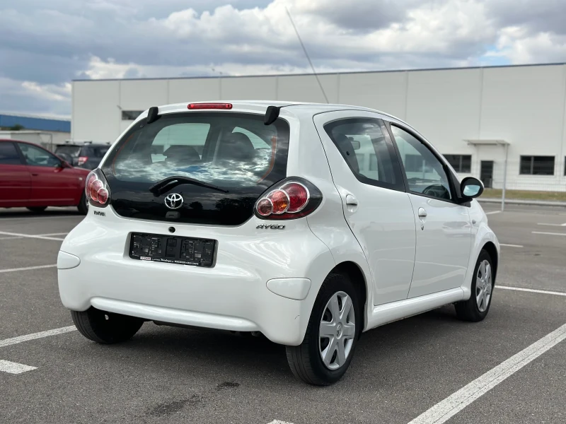 Toyota Aygo 1.0 VVT-i  Facelift, снимка 3 - Автомобили и джипове - 47401428