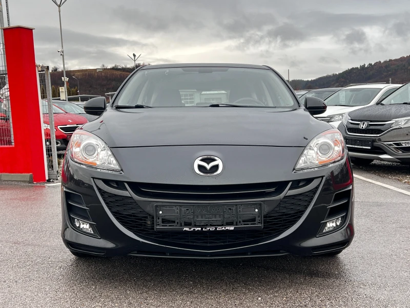 Mazda 3 2.0i Автоматик Exclusive 146000km, снимка 2 - Автомобили и джипове - 48261393