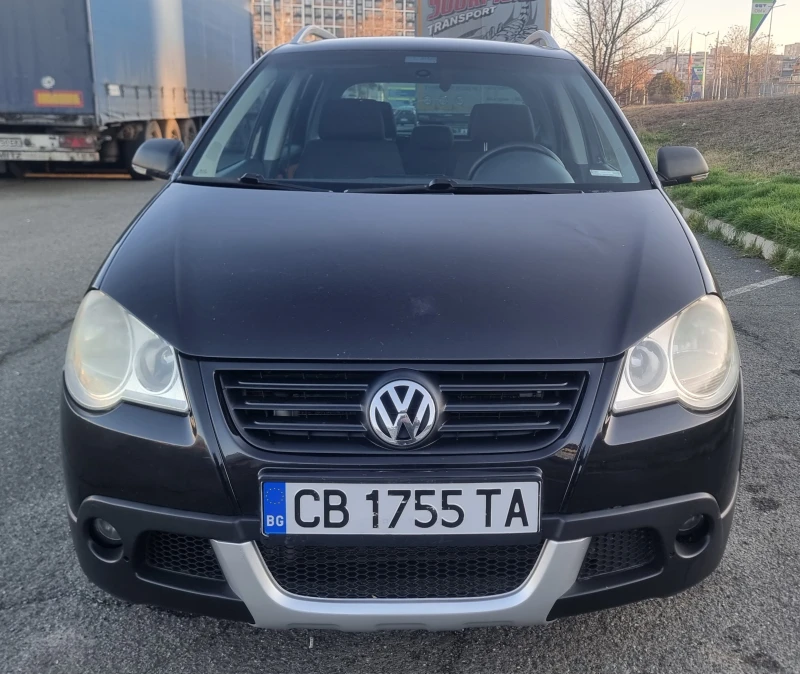 VW Polo CROSS 1.9 TDI, снимка 2 - Автомобили и джипове - 48743694