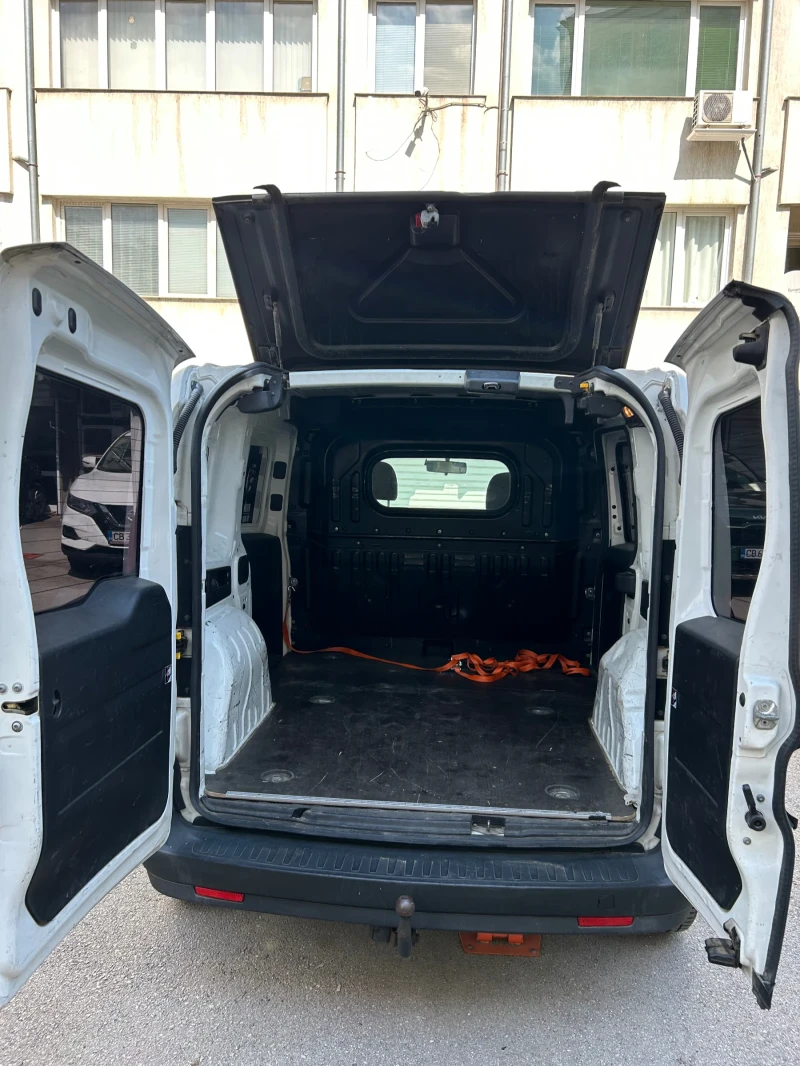 Fiat Doblo 1.6 multijet, снимка 9 - Автомобили и джипове - 50252037