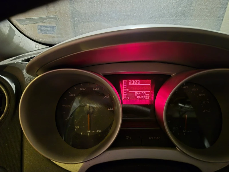 Seat Ibiza 1.2 TSI, снимка 3 - Автомобили и джипове - 51770150