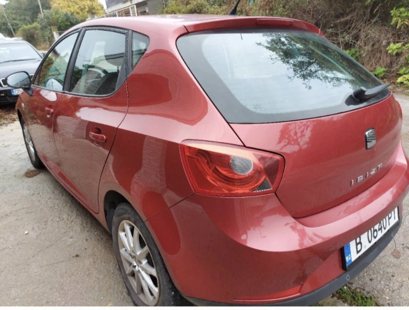 Seat Ibiza 1.2 TSI, снимка 2 - Автомобили и джипове - 51770150