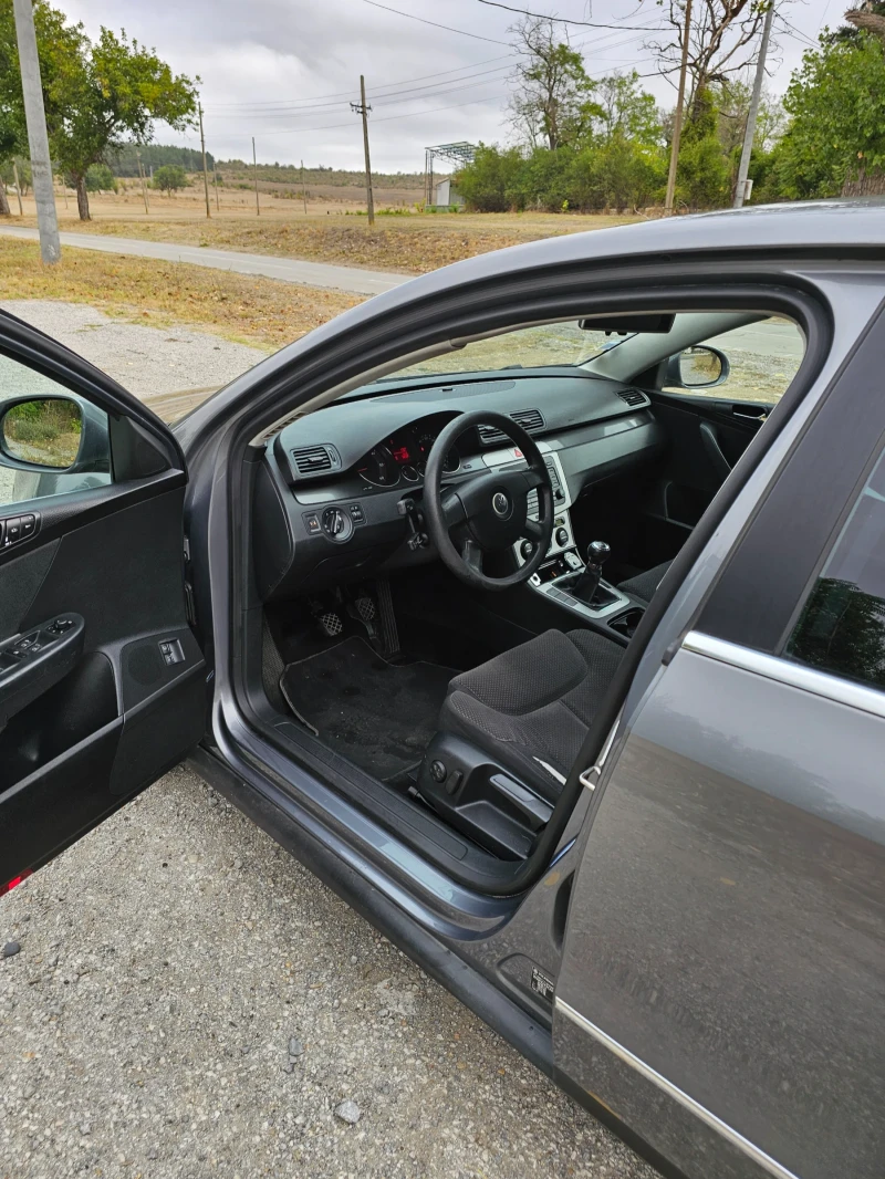 VW Passat TDI, снимка 5 - Автомобили и джипове - 52833293