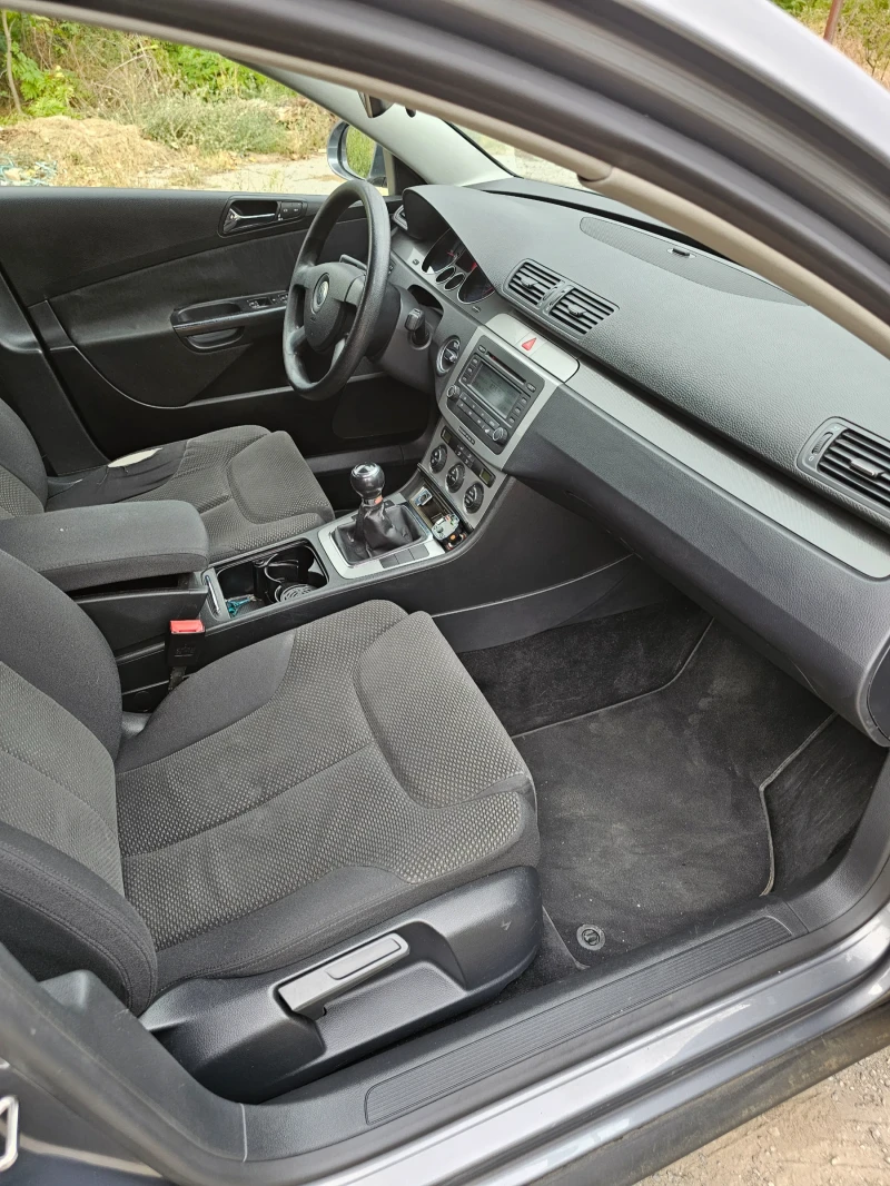 VW Passat TDI, снимка 8 - Автомобили и джипове - 52833293