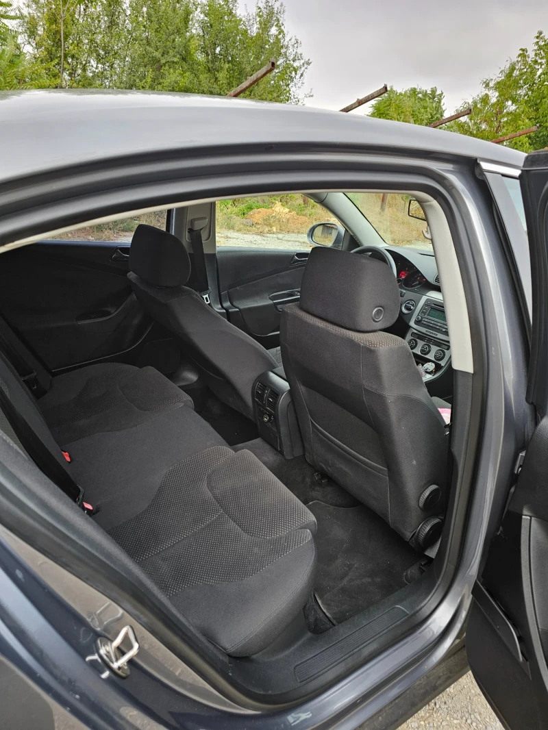 VW Passat TDI, снимка 7 - Автомобили и джипове - 52833293