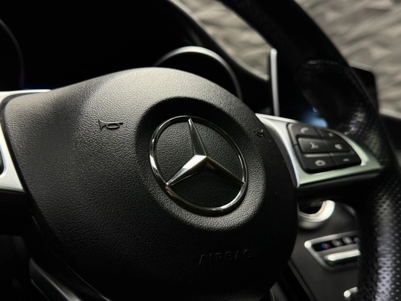 Mercedes-Benz C 250 AMG Line* Pano* Burmester* Camera, снимка 17 - Автомобили и джипове - 52479612