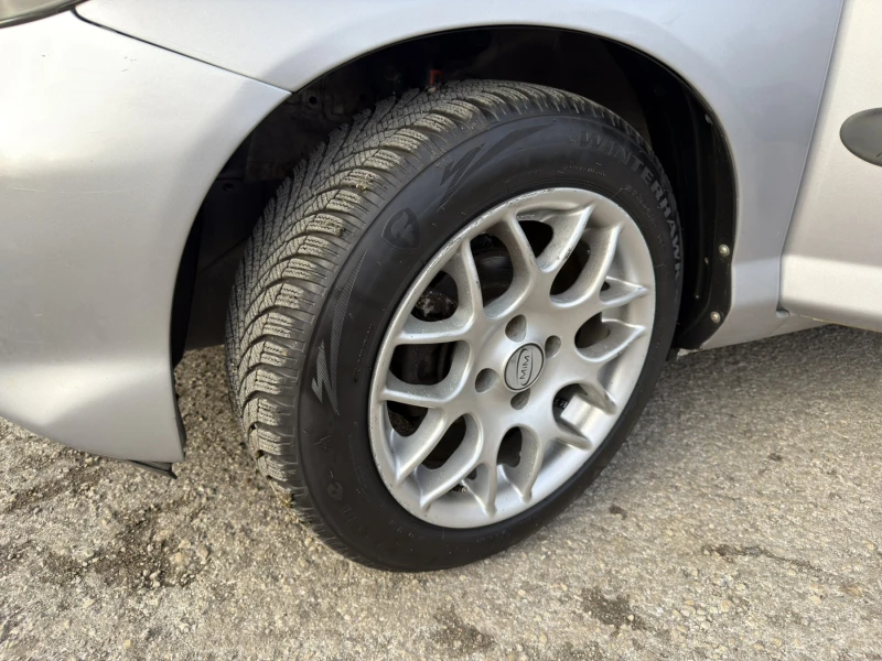 Honda Jazz 1.4 БЕНЗИН, снимка 13 - Автомобили и джипове - 52738276