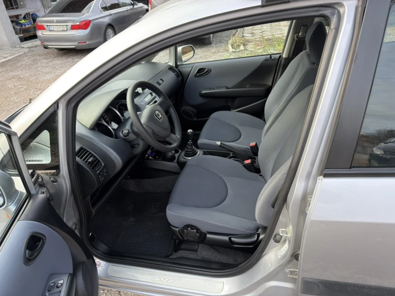 Honda Jazz 1.4 БЕНЗИН, снимка 11 - Автомобили и джипове - 52738276