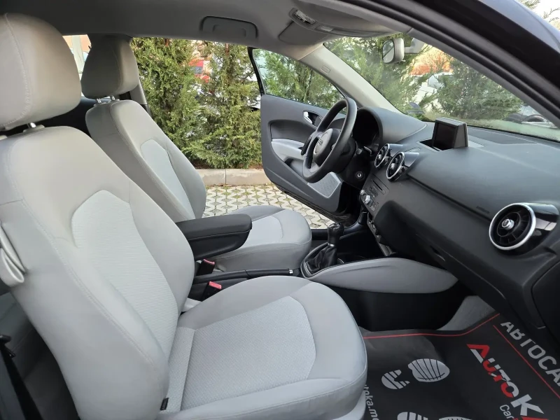 Audi A1 1.6TDI-105кс= EURO 5A, снимка 14 - Автомобили и джипове - 52755445
