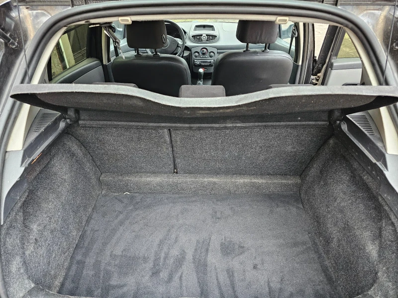 Renault Clio 1.5 dci, снимка 7 - Автомобили и джипове - 52899964