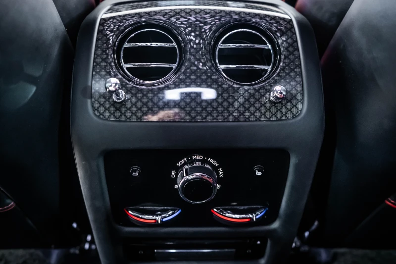 Rolls-Royce Ghost Black Badge Ghost * PROVENANCE* , снимка 15 - Автомобили и джипове - 53041858