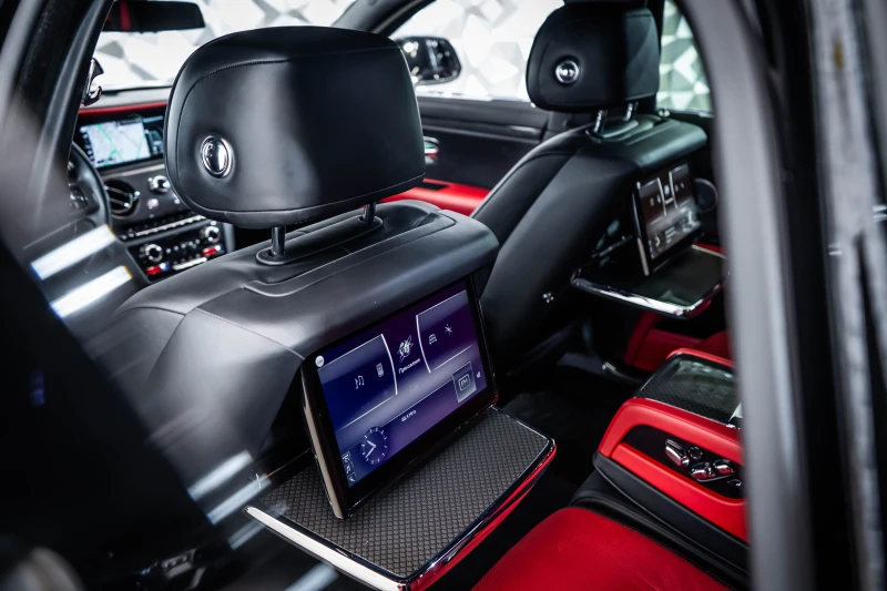 Rolls-Royce Ghost Black Badge Ghost * PROVENANCE* , снимка 13 - Автомобили и джипове - 53041858