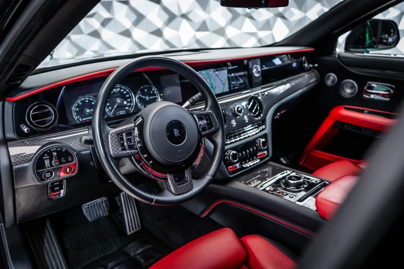 Rolls-Royce Ghost Black Badge Ghost * PROVENANCE* , снимка 8 - Автомобили и джипове - 53041858