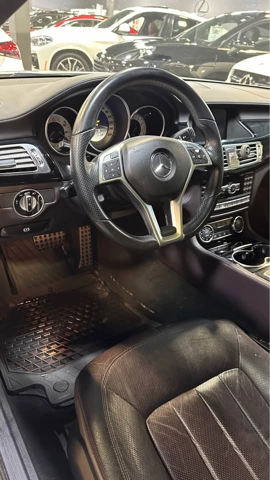 Mercedes-Benz CLS 550 4MATIC * * CARFAX * * АВТОКРЕДИТ * *  - изображение 8