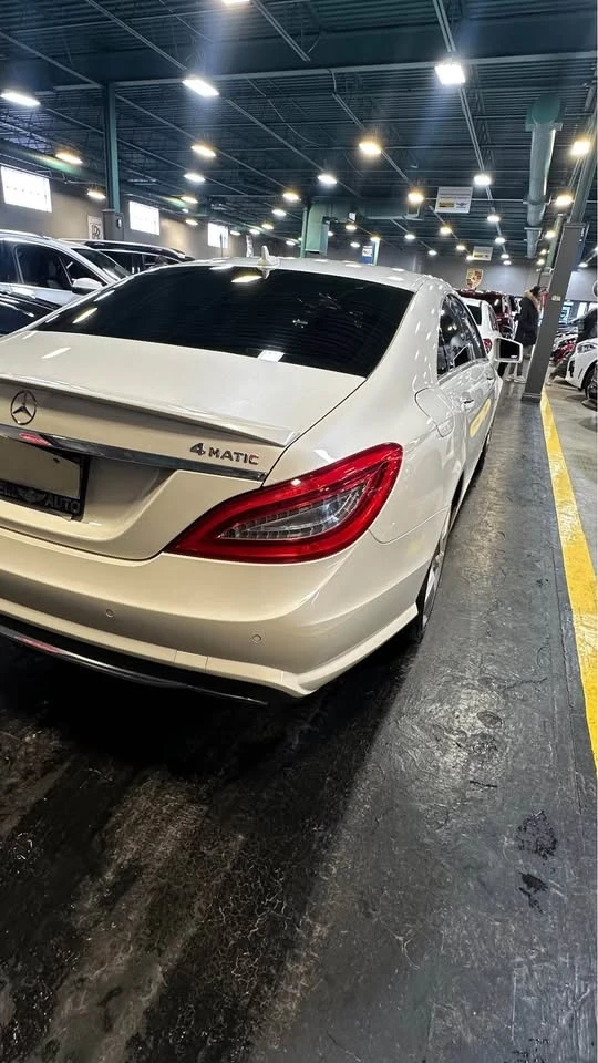 Mercedes-Benz CLS 550 4MATIC * * CARFAX * * АВТОКРЕДИТ * *  - изображение 5