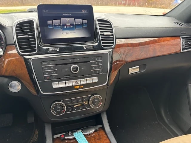 Mercedes-Benz GLS 450 * CARFAX * БЕЗ ПЪРВОНАЧАЛНА ВНОСКА - изображение 9