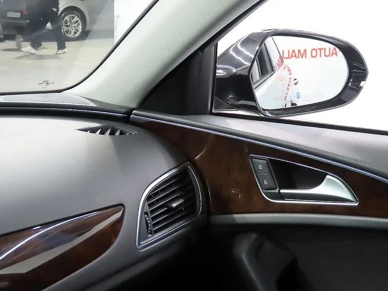 Audi A6 2.0 TDI Quattro, снимка 16 - Автомобили и джипове - 55056576