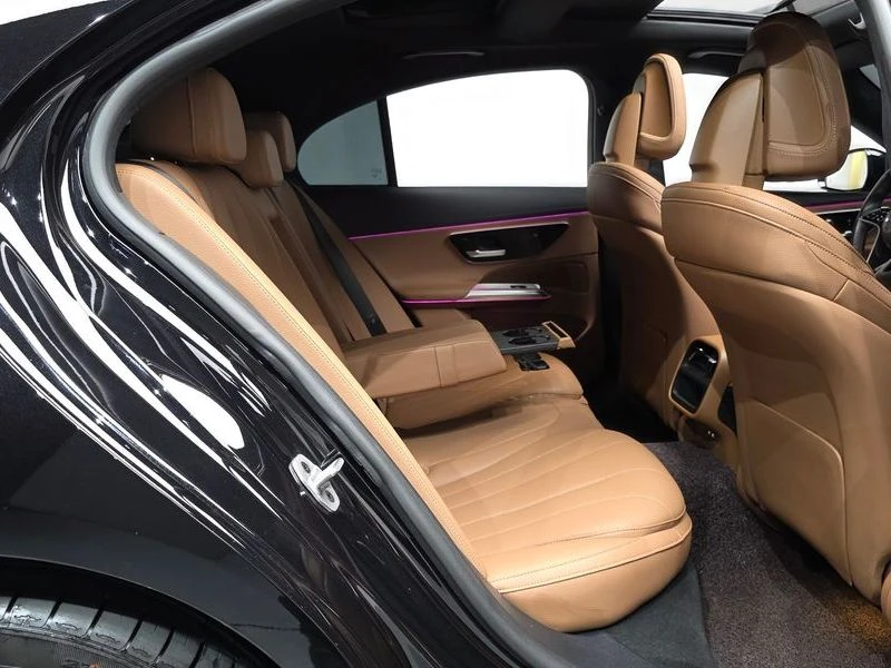 Mercedes-Benz E 220 E220d 4MATIC Exclusive| 194�.�.| ���.��������� | Mobile.bg � ����������� 10