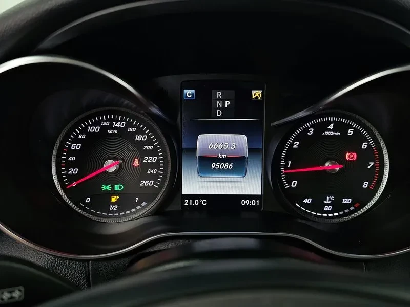 Mercedes-Benz C 200 САМО 30% АВАНС, снимка 16 - Автомобили и джипове - 56251390