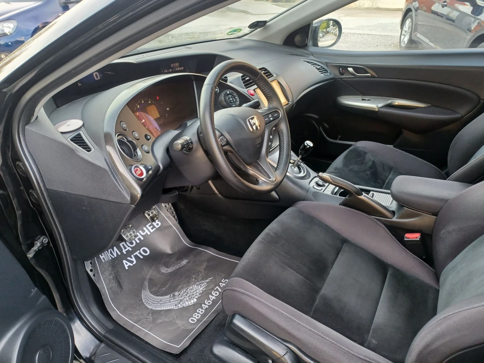 Honda Civic 1.8-140!FACELIFT!NAVI! KOJA-ALCANTARA!PODGREV  - изображение 10