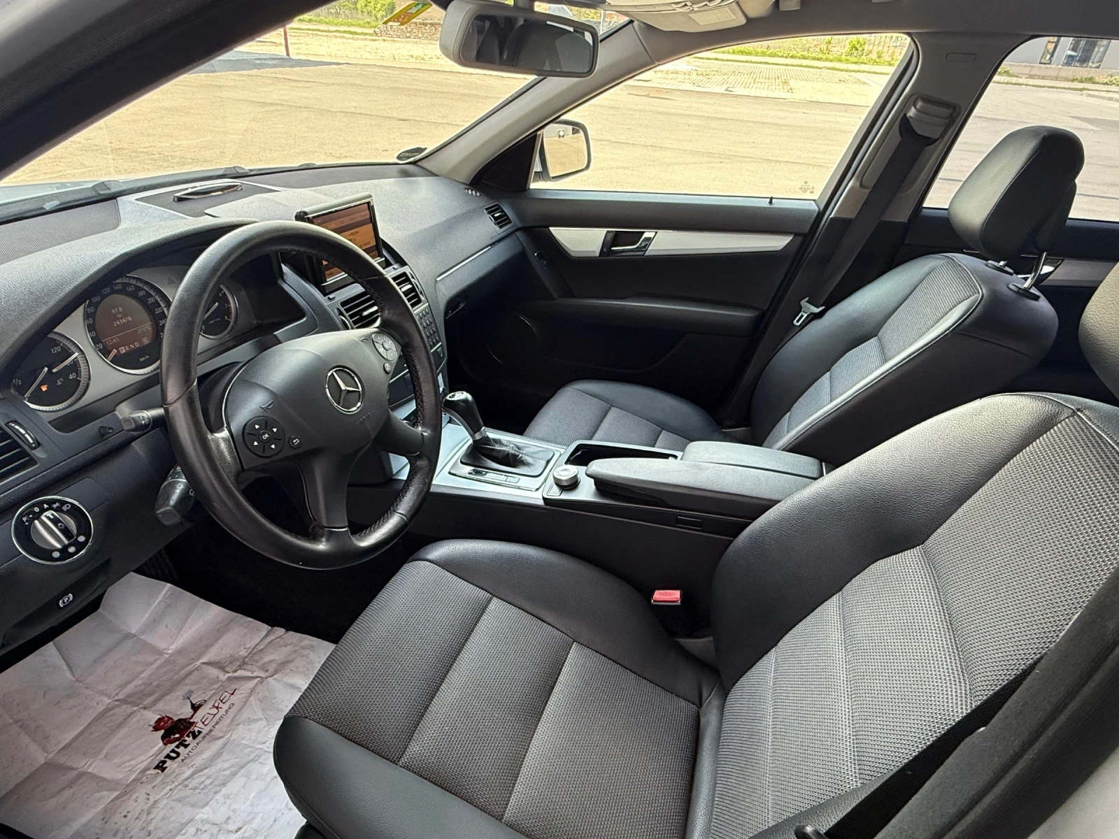 Mercedes-Benz C 280 3.0 Бензин 231 к.с. Германия  - изображение 10