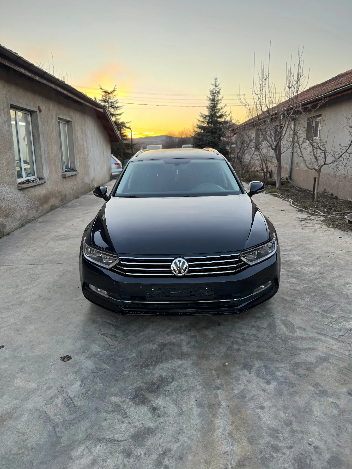 VW Passat Passat B8 2018 2.0TDI 150кс DSG - изображение 2
